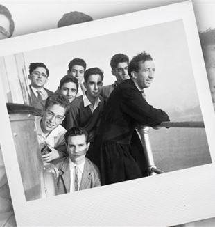 Отец Луиджи Джуссани со старшеклассниками на маяке в Портофино, 1956 (Архив Братства «Общения и освобождения»)