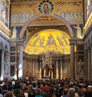 День начала года в Риме, базилика Сан-Паоло-фуори-ле-Мура. Фото: Vito Sidoti